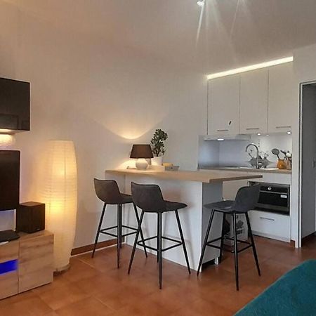 Studio 4 Pers Coeur Du Lavandou 5Mn A Pied Des Plages Le Lavandou Esterno foto